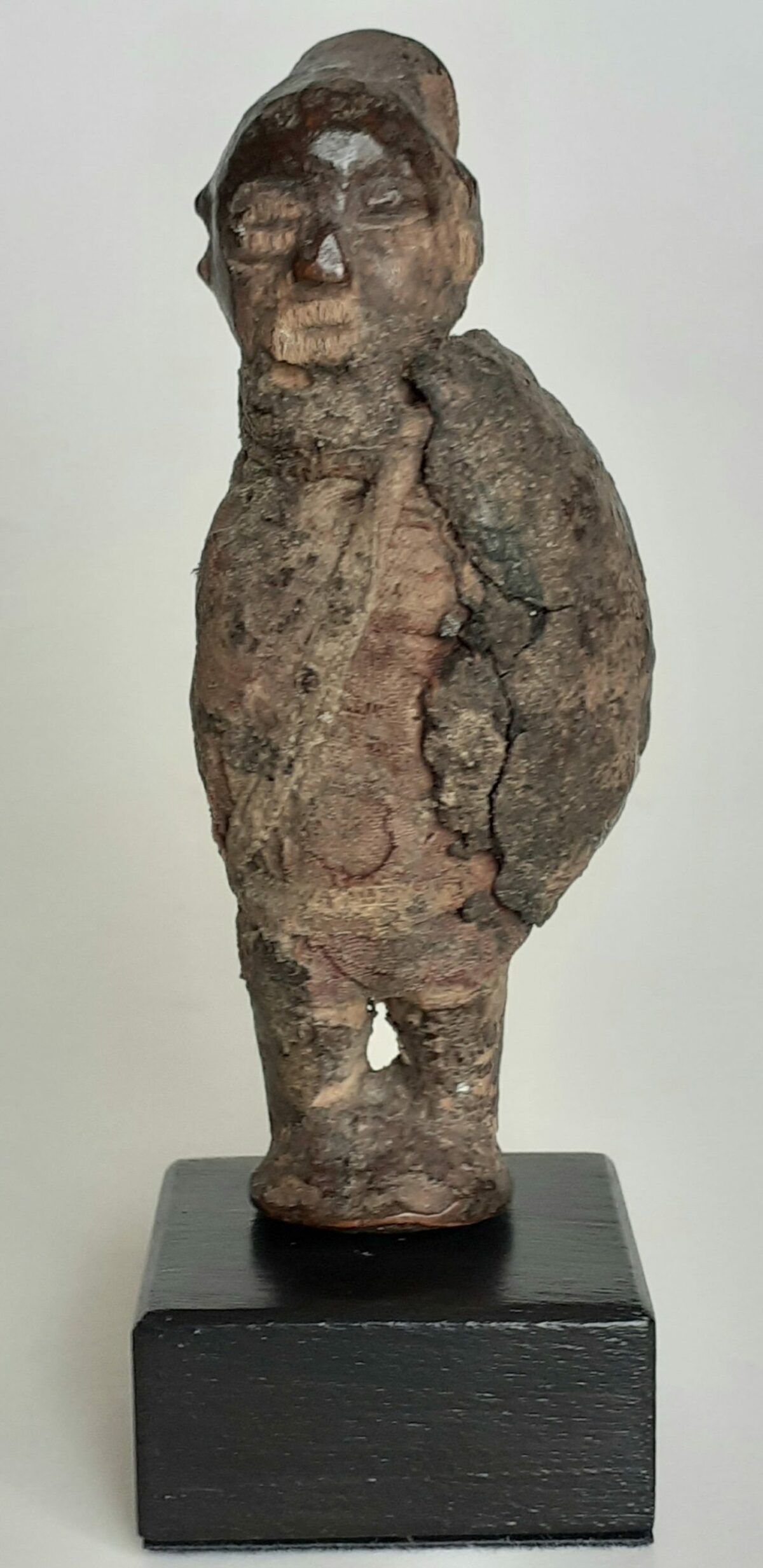 ART AFRICAIN Fétiche TEKE avec charge dorsale à gauche 9,5 cm AFRICAN FETISH BATEKE